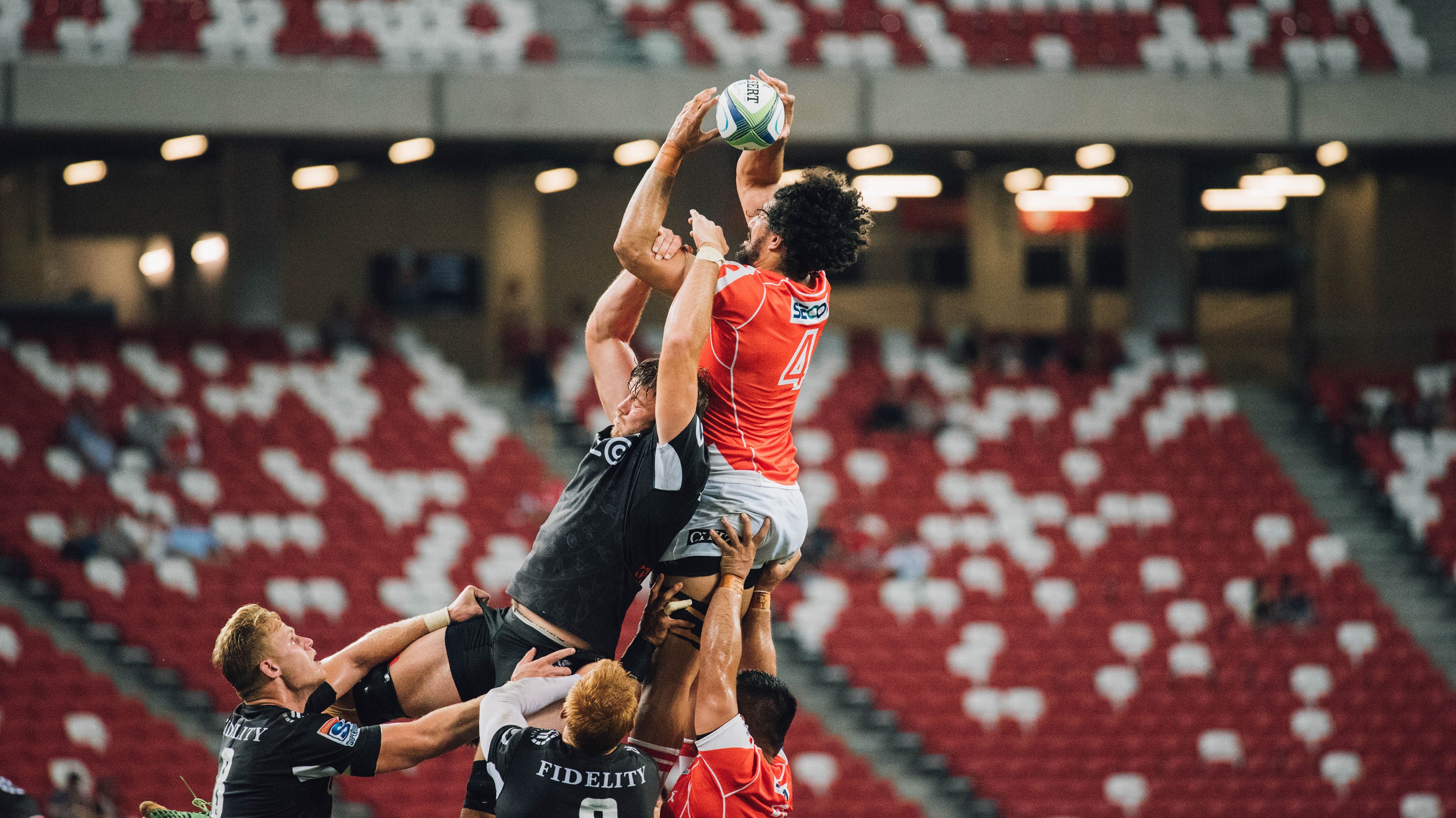 开云中国官方网站-JackeyLove五赛季高光合集引湖人球迷狂呼，这操作比詹姆斯还稳！